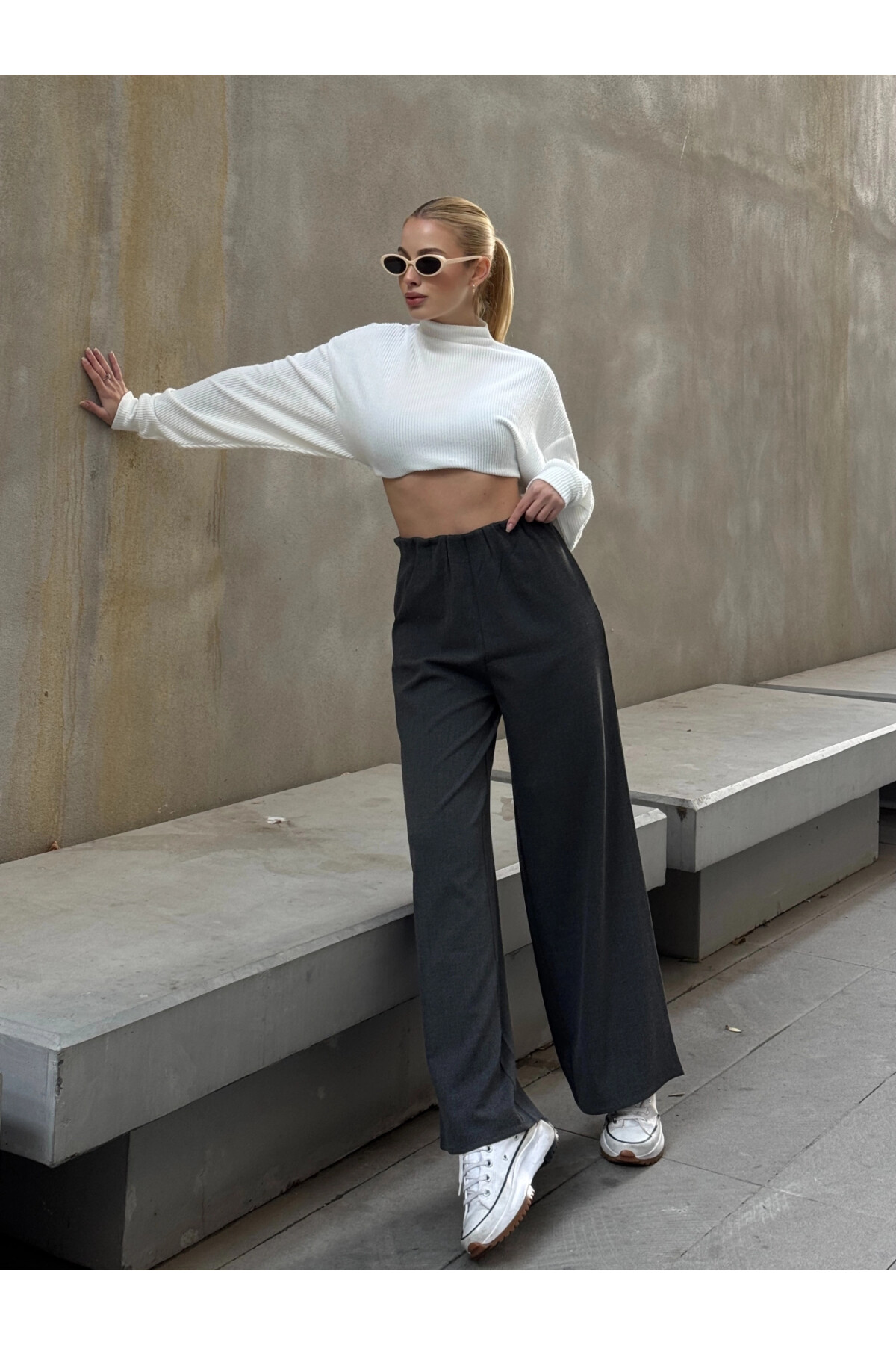 Kadın Antrasit Bel Detaylı Bol Pantolon (ZCKZC119)