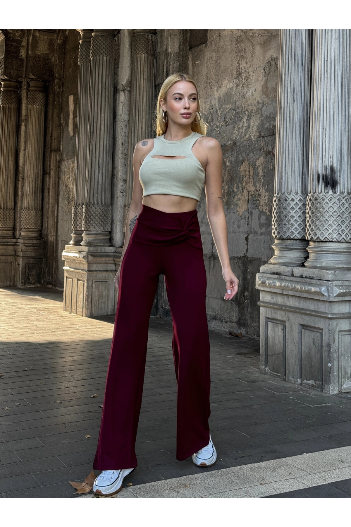 Kadın Bordo Fiyonk Detaylı Model Pantolon (ZCKSS148)