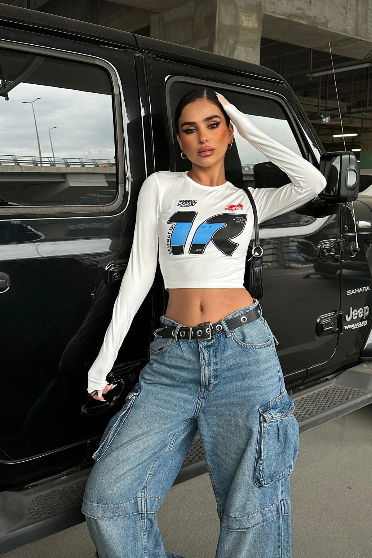 Kadın Ekru Yarış Desenli Uzun Kollu Pamuklu Crop T-Shirt (zck0579)