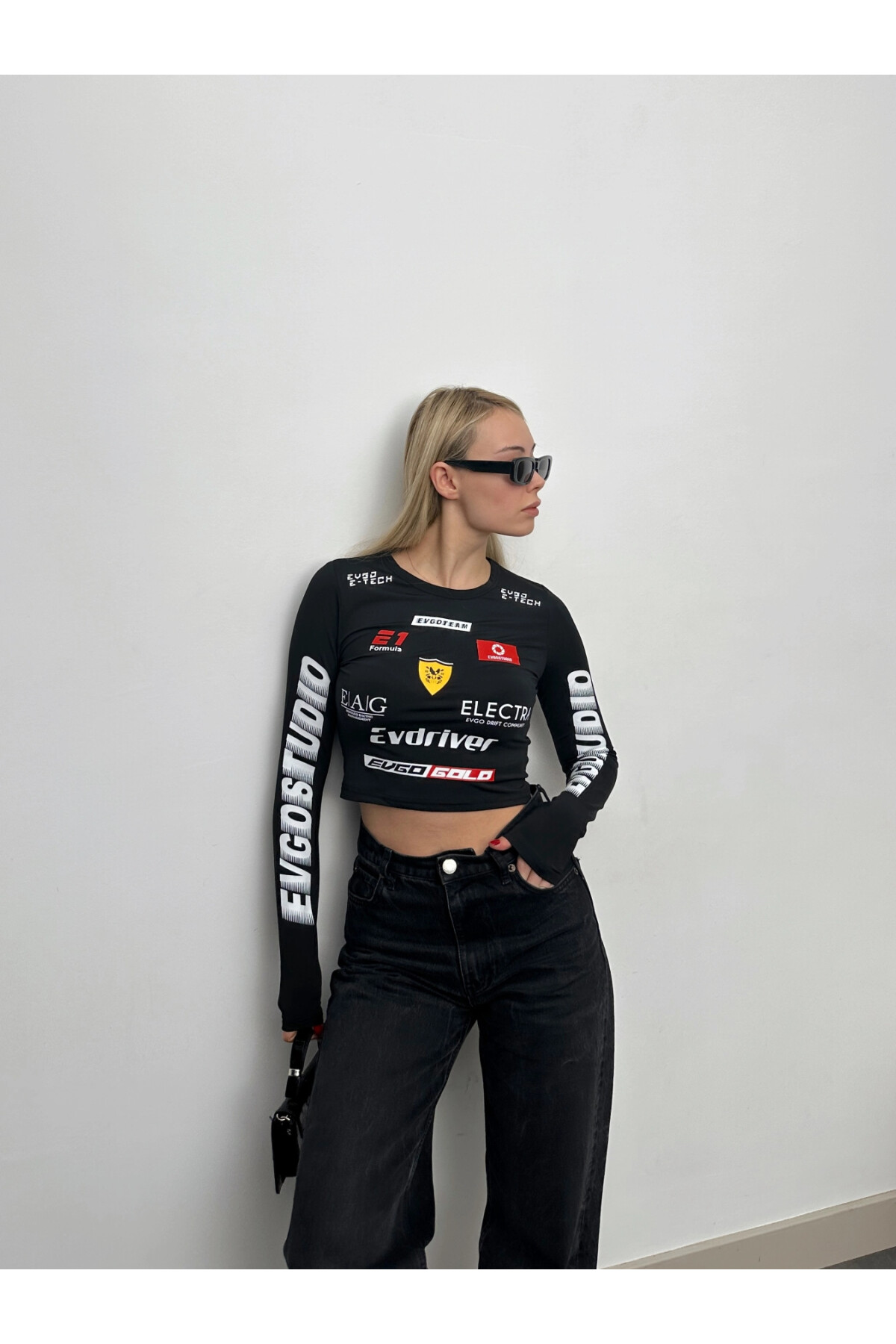 Kadın Siyah Yarış Bakılı Uzun Kol Crop T-Shirt (zck0768)