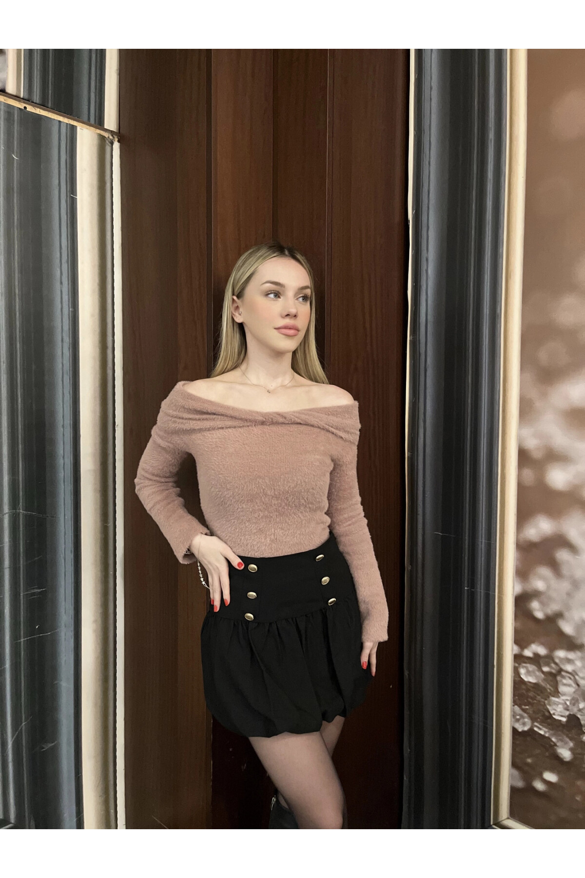 Kadın Vizon Açık Omuz Peluş Kazak (ZCKTY041)