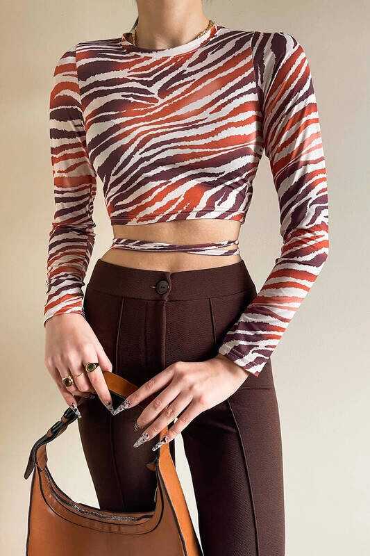 Kadın Çok Renkli Bel Bağlama Detaylı Uzun Kol Crop Bluz (zck0376)