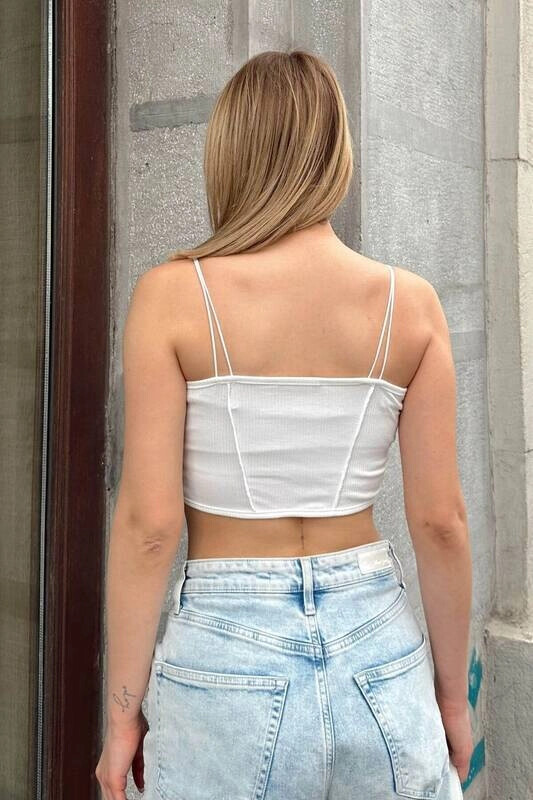 Kadın Ekru İp Askılı Ters Dikiş Detaylı Crop Bluz (zck0657)