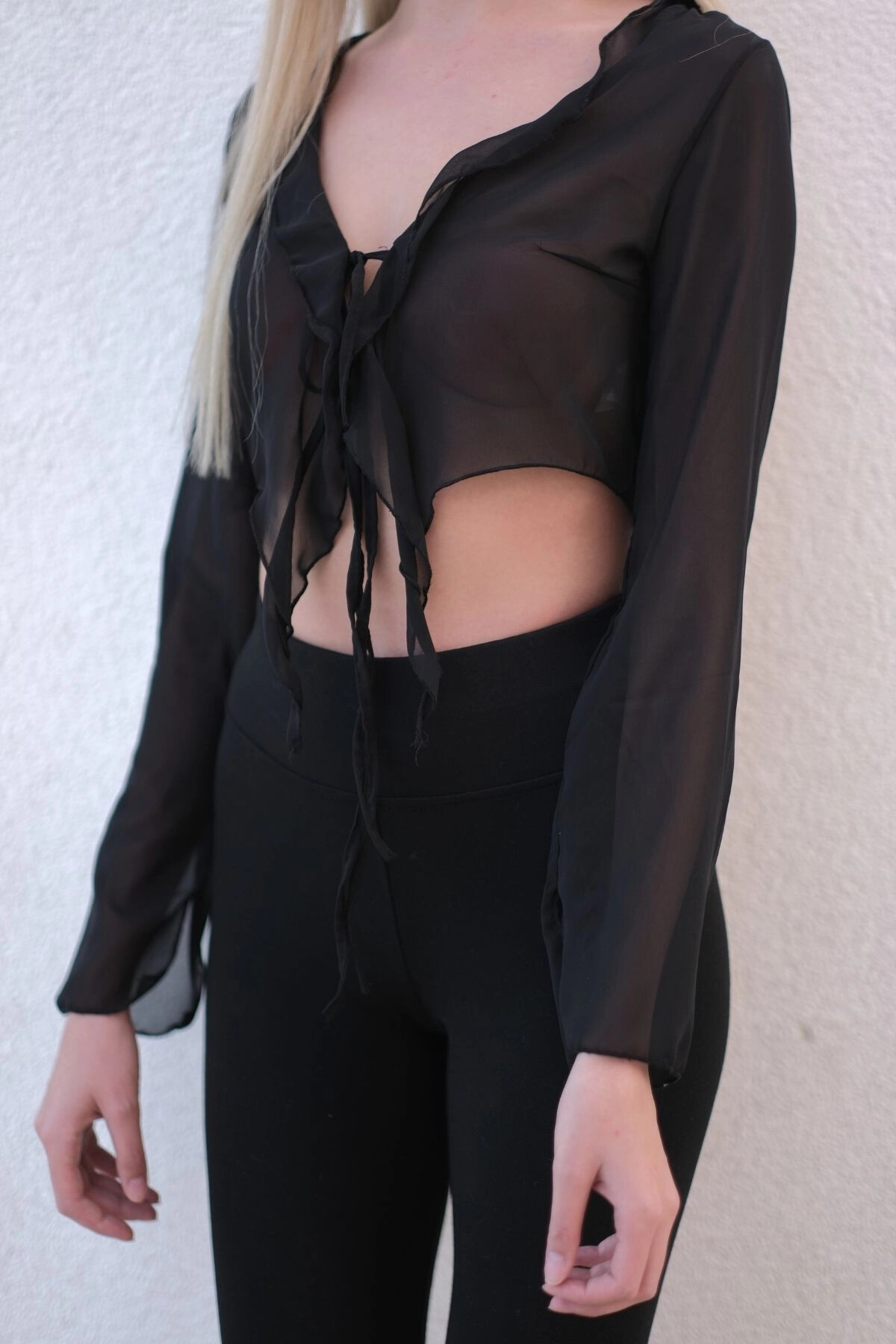 Kadın Siyah Uzun Kollu Fırfırlı Şifon Bluz (zck0722)