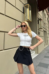 Kadın Beyaz Önü Zincirli Crop T-Shirt (zck0791)