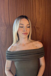 Kadın Haki Madonna Yaka Bürümcük Crop Bluz (ZCKSA318)